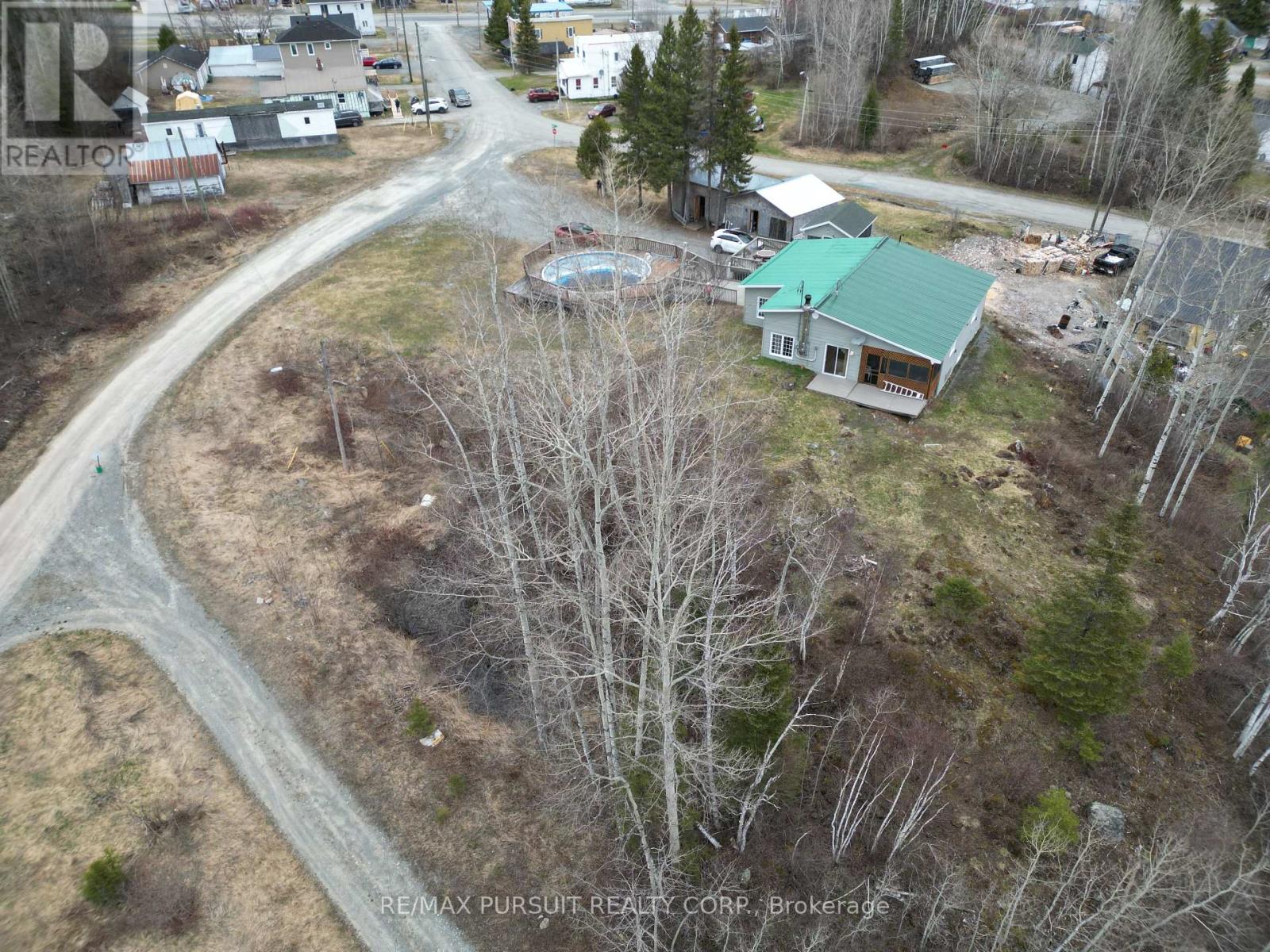 8 Townsley Avenue, Timiskaming, Ontario  P0K 1X0 - Photo 2 - T12154670