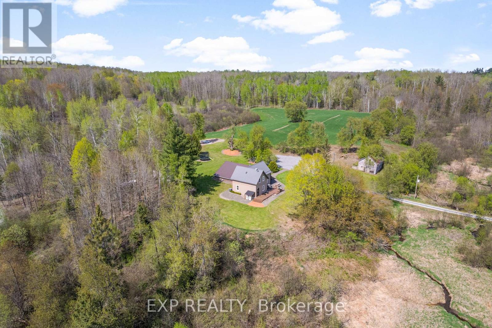1724b Kohlsmith Road, Whitewater Region, Ontario  K0J 1K0 - Photo 6 - X12154717