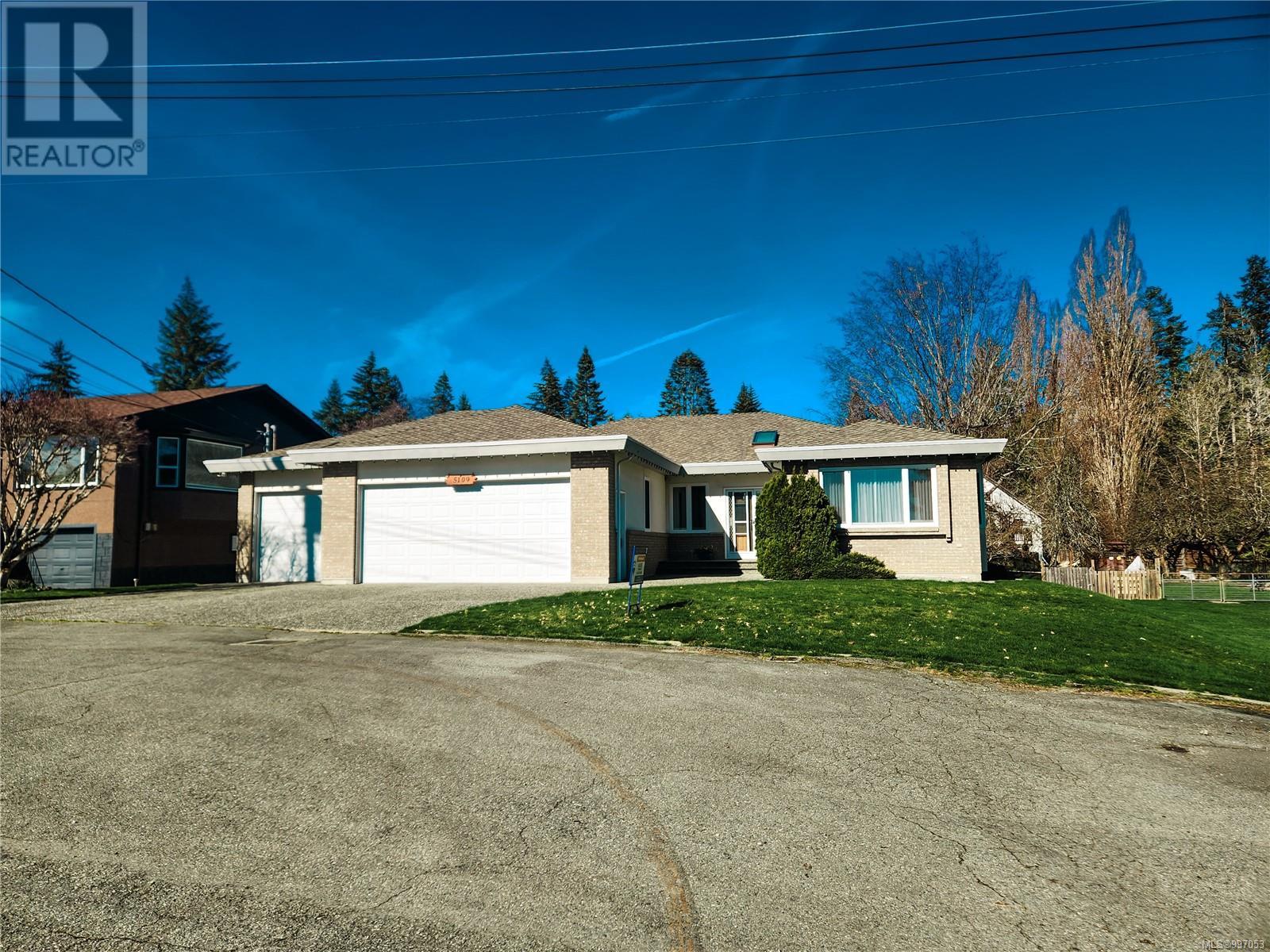 Property at 5109 Forrest Rd image 1