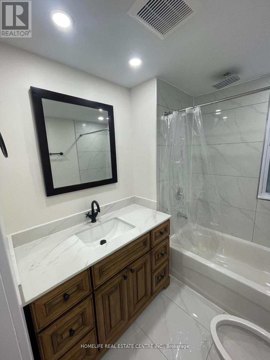 4 Minto Avenue, Hamilton, Ontario  L8L 6E2 - Photo 18 - X12154508