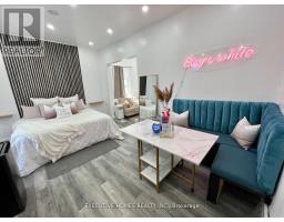 650 OXFORD STREET E, London East, Ontario