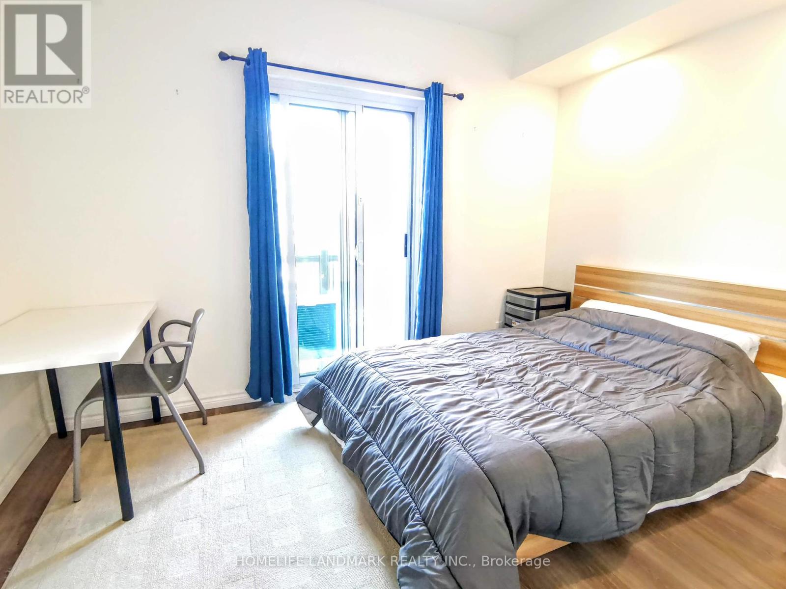 202 - 268 Lester Street, Waterloo, Ontario  N2L 0J7 - Photo 4 - X12154581