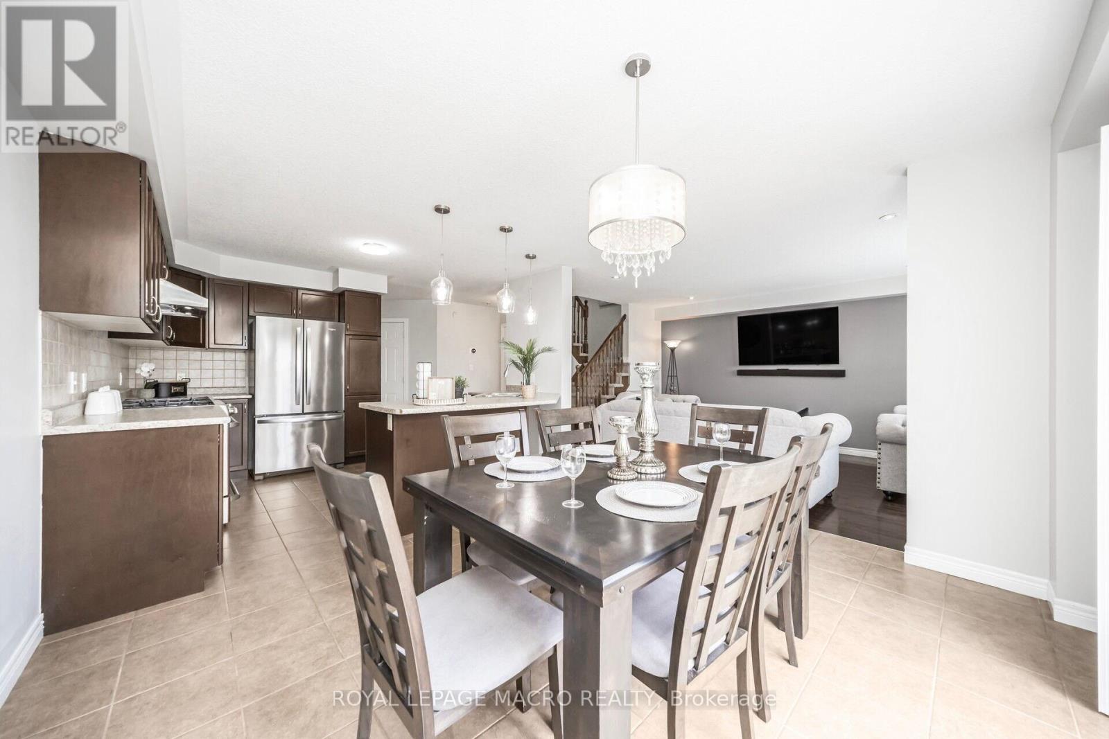 115 Pelech Crescent, Hamilton, Ontario  L0R 1P0 - Photo 16 - X12154656