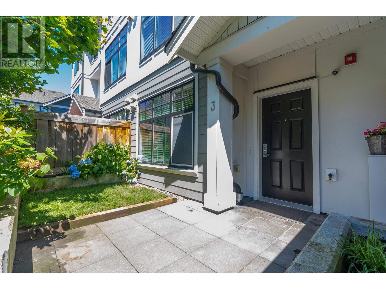 3 5188 Savile Row, Burnaby, British Columbia  V5E 0C3 - Photo 3 - R3003705
