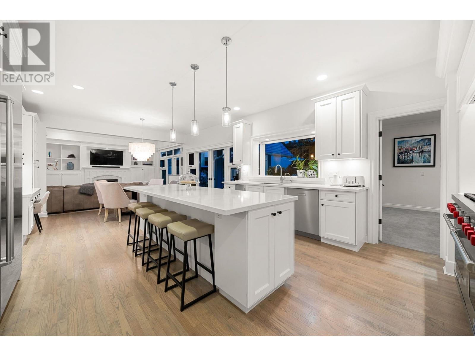 4682 Decourcy Court, West Vancouver, British Columbia  V7W 3J5 - Photo 14 - R3003727