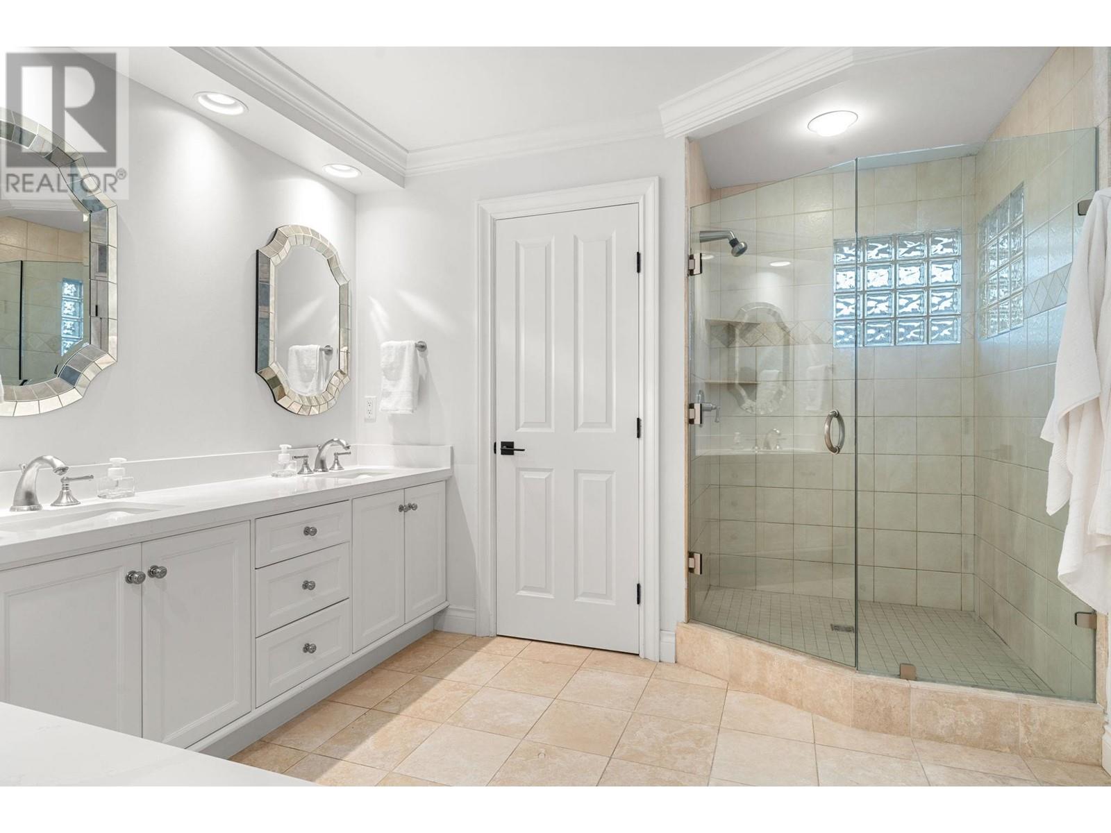 4682 Decourcy Court, West Vancouver, British Columbia  V7W 3J5 - Photo 29 - R3003727