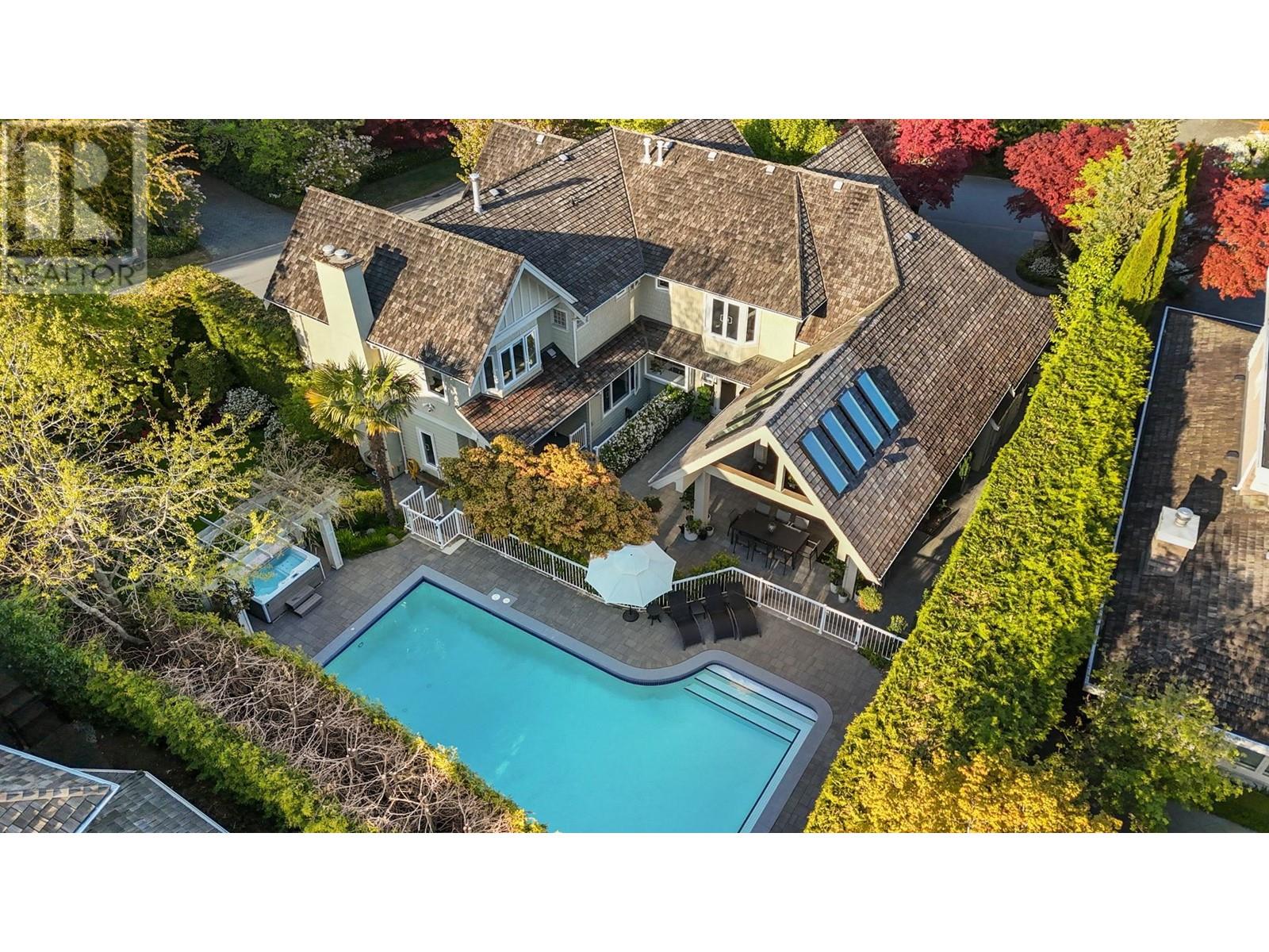 4682 Decourcy Court, West Vancouver, British Columbia  V7W 3J5 - Photo 38 - R3003727