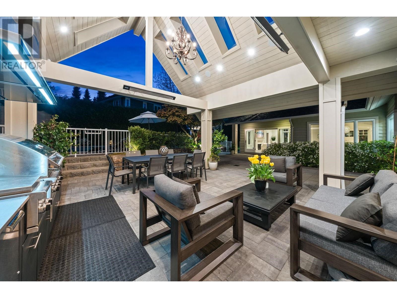4682 Decourcy Court, West Vancouver, British Columbia  V7W 3J5 - Photo 8 - R3003727