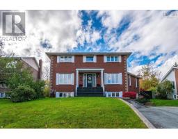 94 Lakeshire Crescent