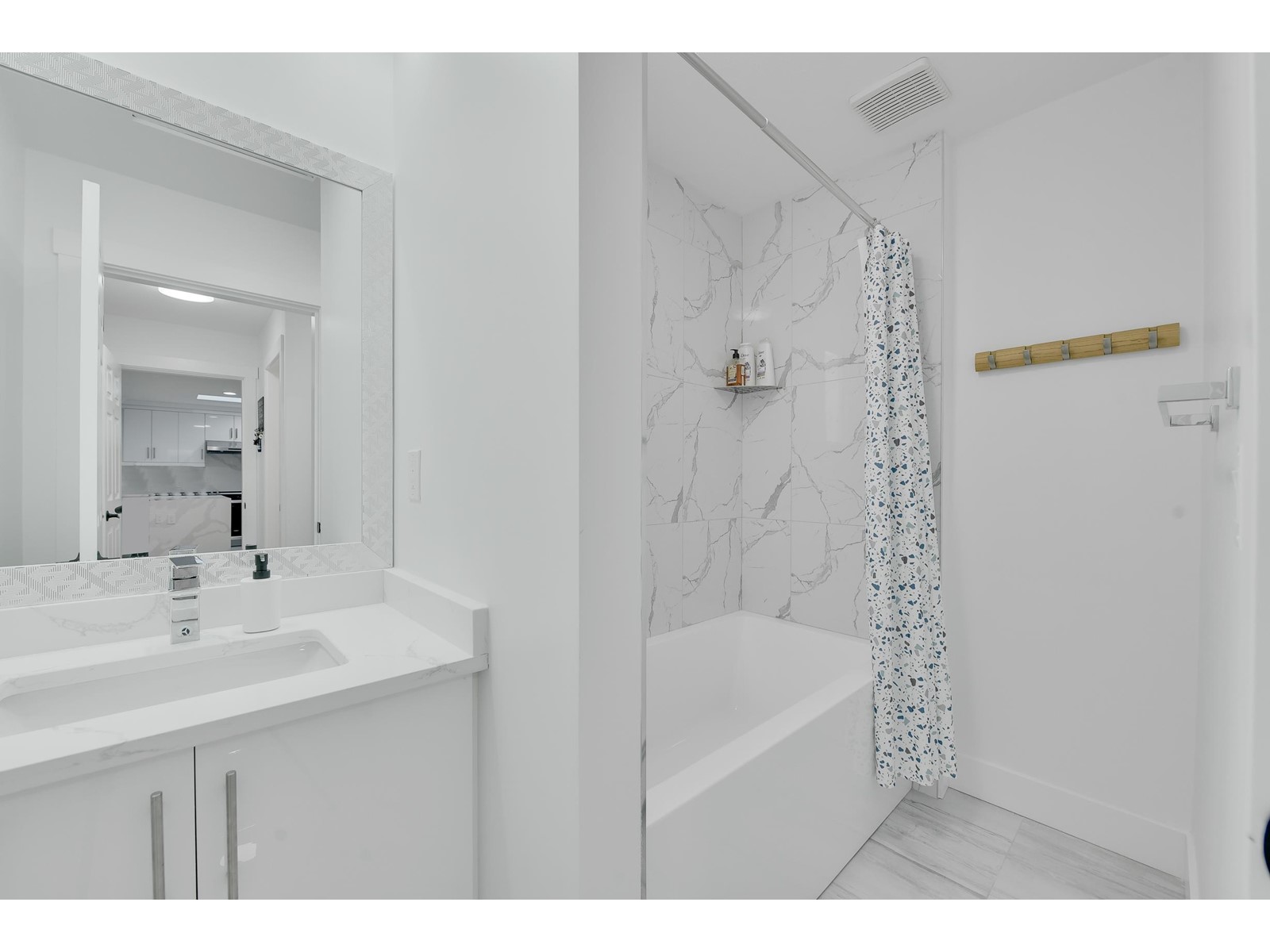 2215 Orchard Drive, Abbotsford, British Columbia  V3G 2B7 - Photo 20 - R3002150
