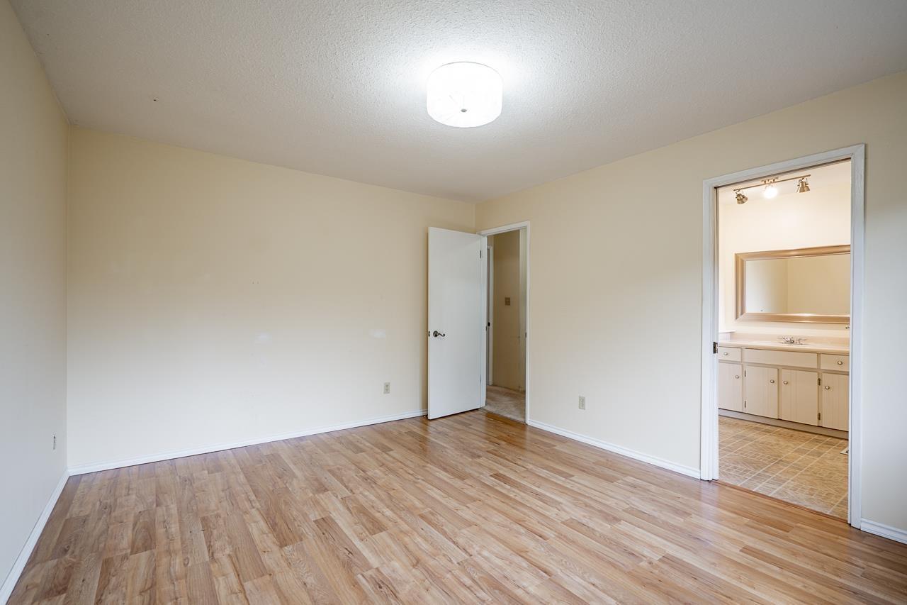 16112 10 Avenue, Surrey, British Columbia  V4A 1A8 - Photo 20 - R3003735