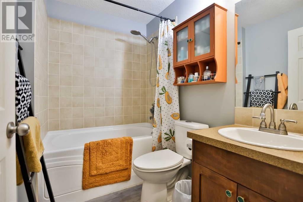 112 Riverstone Boulevard W, Lethbridge, Alberta  T1K 7X5 - Photo 21 - A2204752