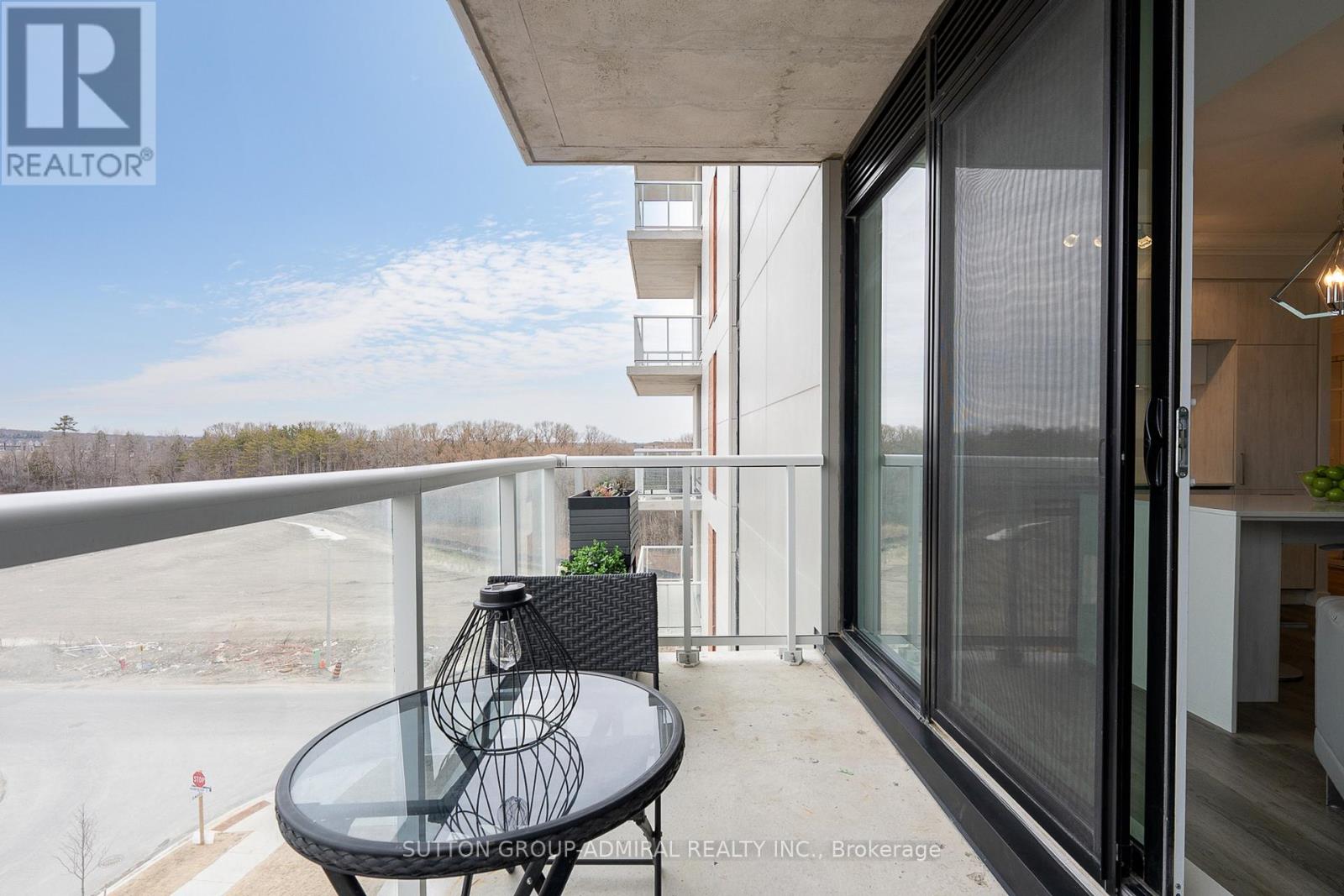 502 - 6 David Eyer Road, Richmond Hill, Ontario  L4S 0N5 - Photo 22 - N12150553