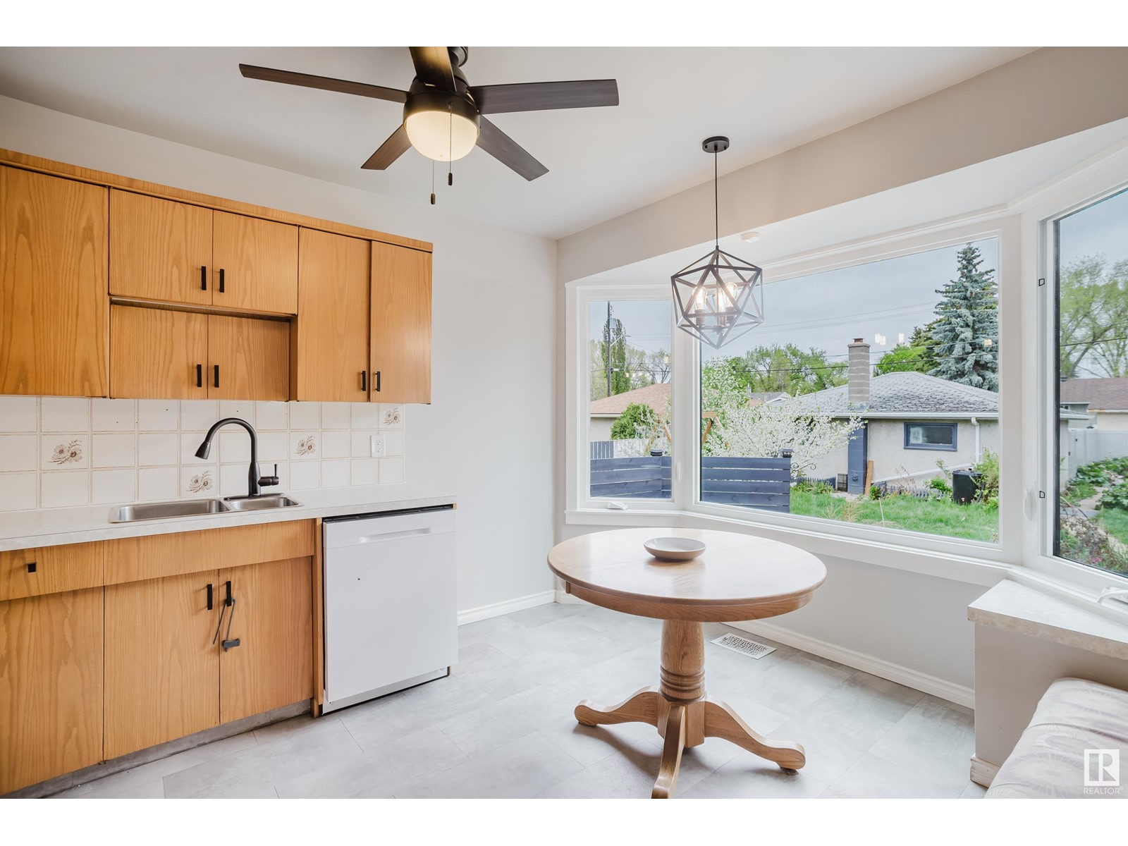14438 Mcqueen Rd Nw, Edmonton, Alberta  T5N 3L6 - Photo 14 - E4436958