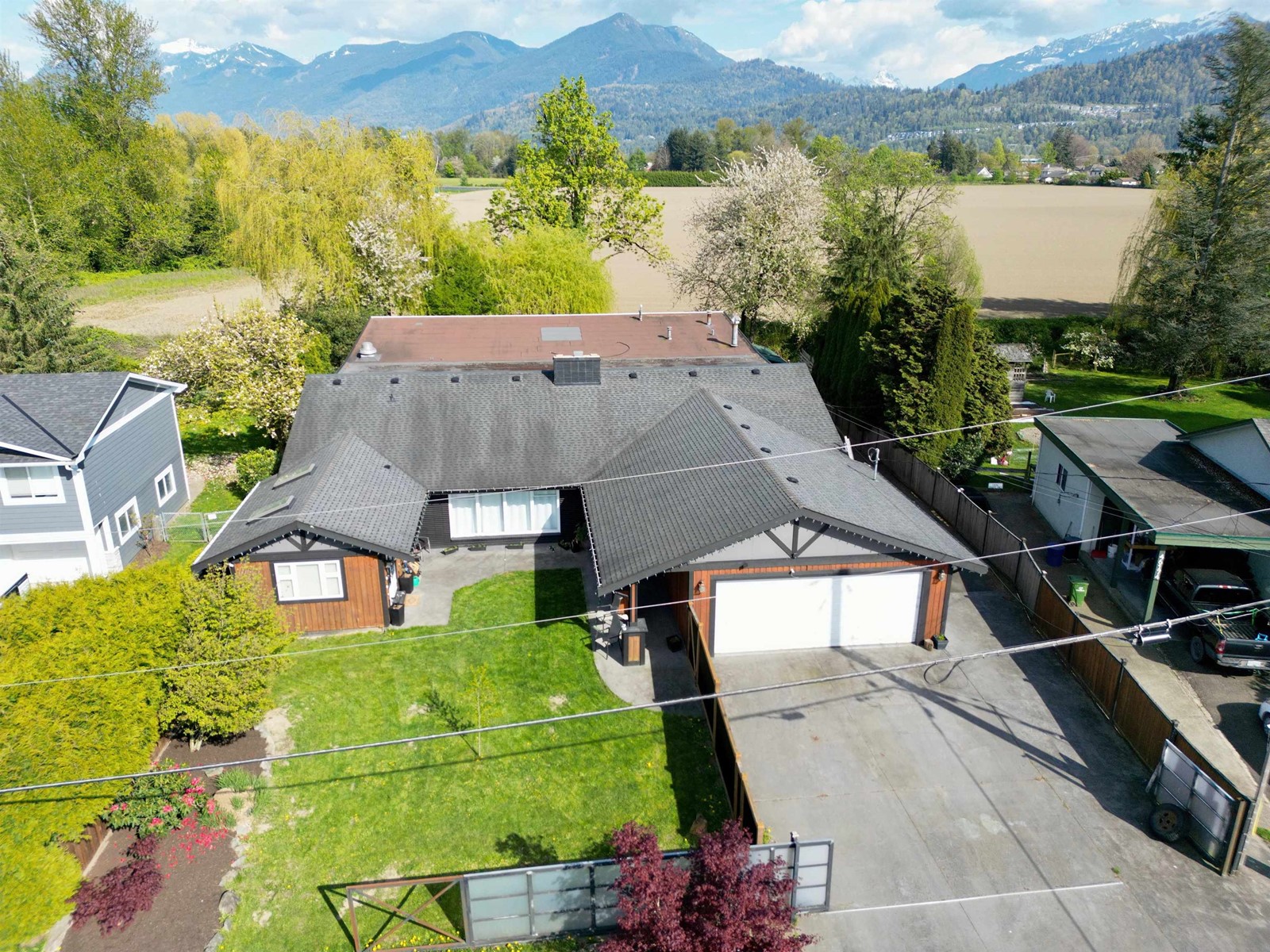 Property at 46182 GRIFFIN DRIVE image 2