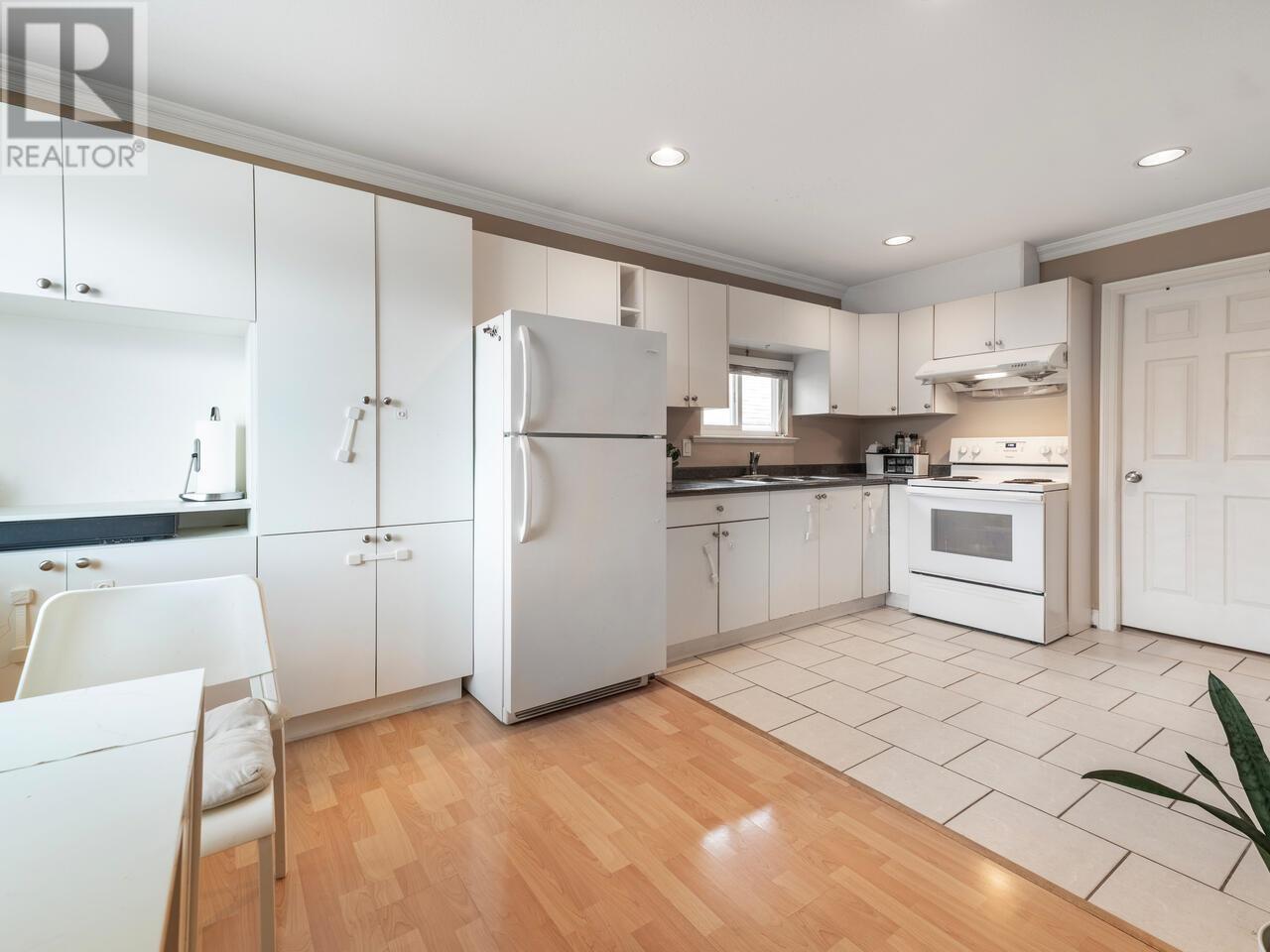 5983 Hardwick Street, Burnaby, British Columbia  V5G 1R5 - Photo 9 - R3003712