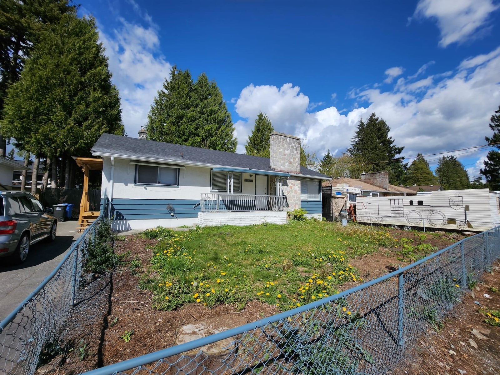 33693 Mayfair Avenue, Abbotsford, British Columbia  V2S 1P7 - Photo 1 - R3002935