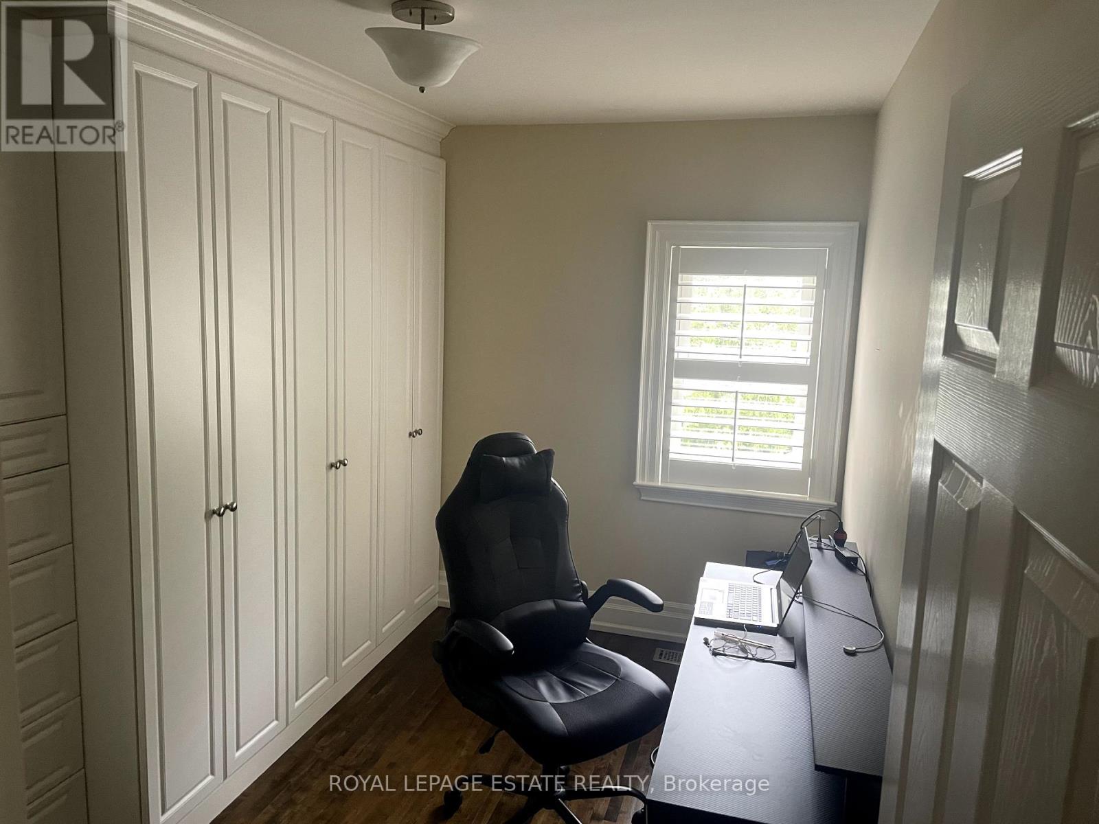 274 Laird Drive, Toronto, Ontario  M4G 3X4 - Photo 17 - C12154697