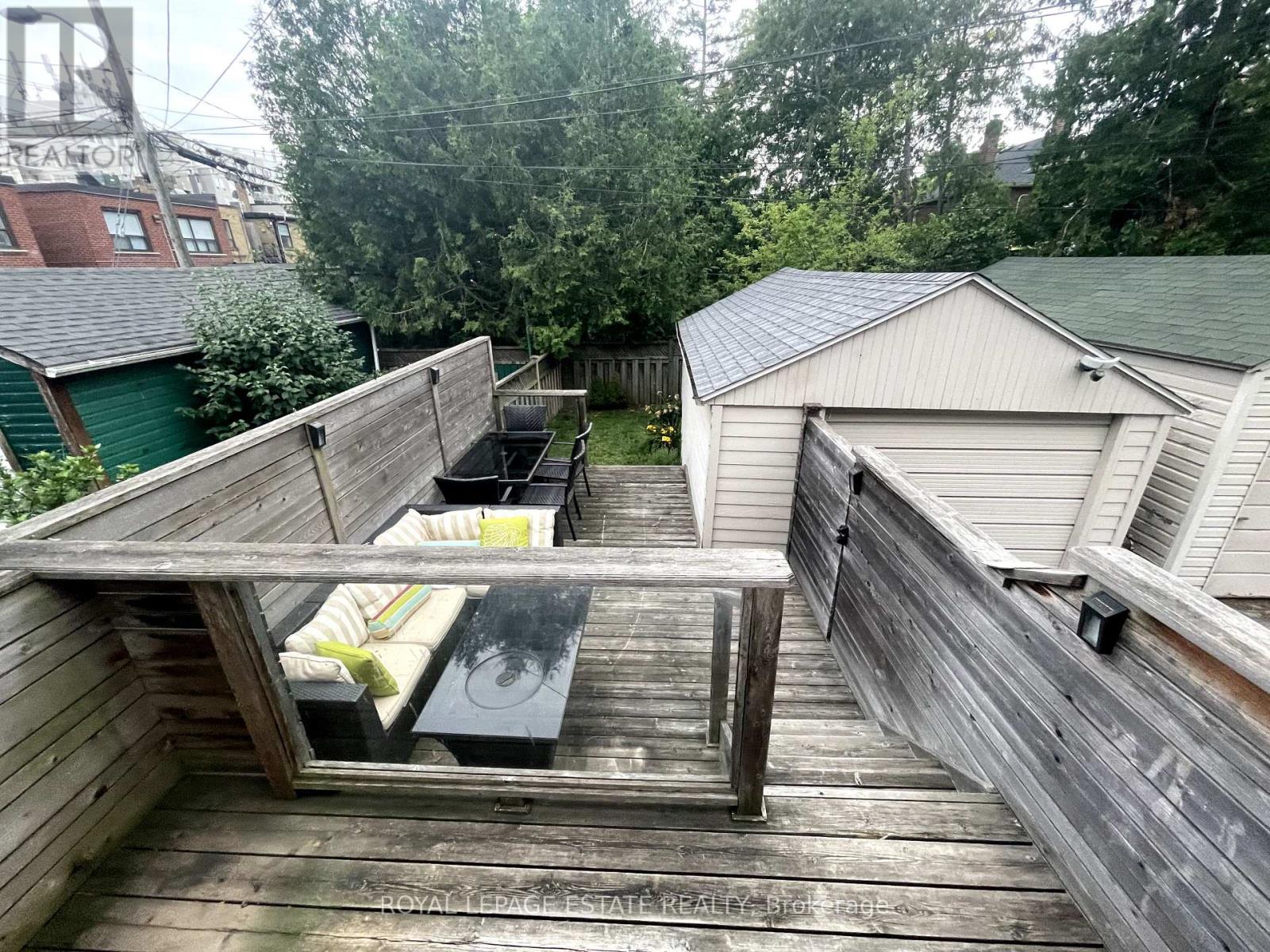 274 Laird Drive, Toronto, Ontario  M4G 3X4 - Photo 28 - C12154697