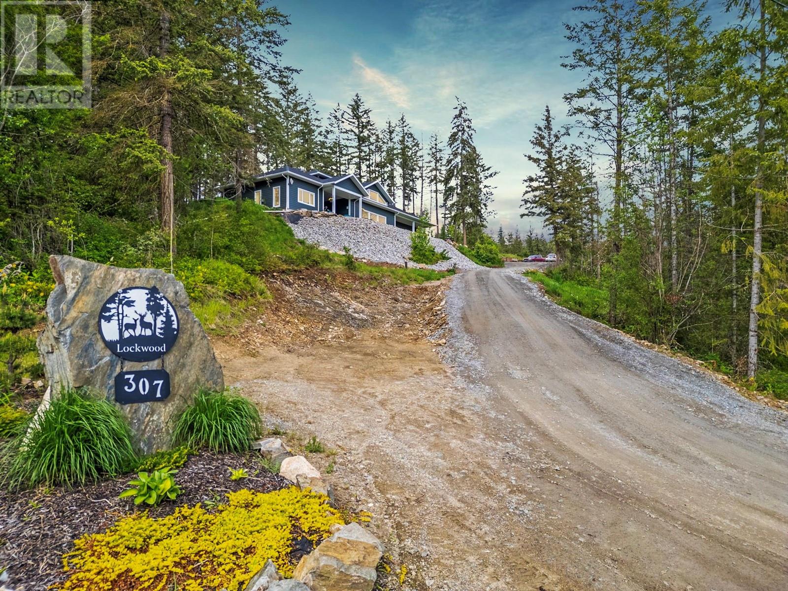 307 Oxbow Place, Enderby, British Columbia  V4Y 4G2 - Photo 2 - 10347713