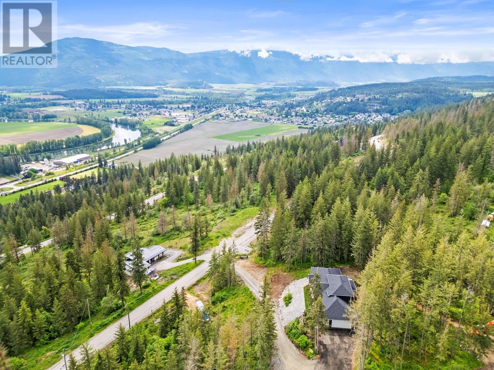 307 Oxbow Place, Enderby, British Columbia  V4Y 4G2 - Photo 73 - 10347713