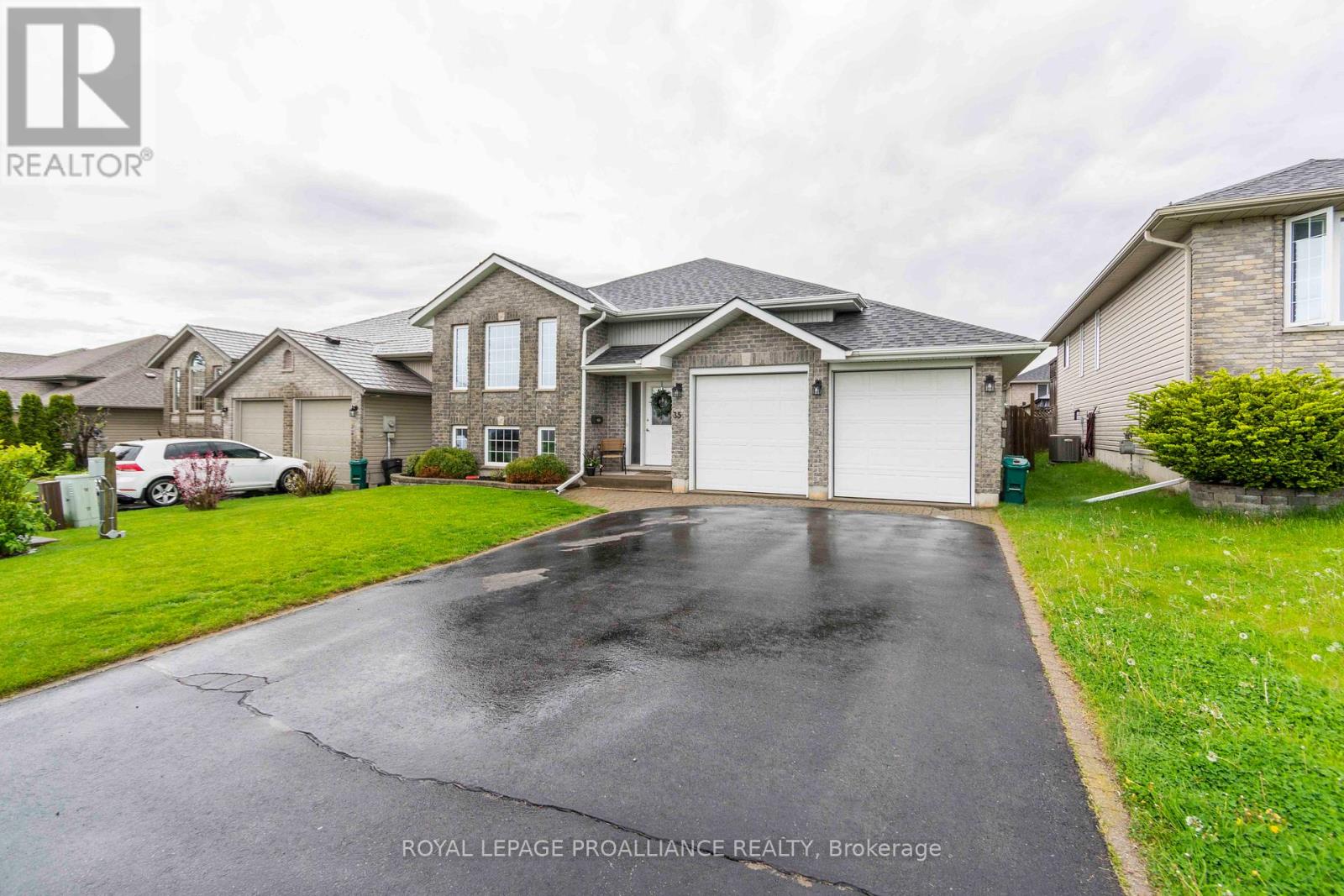 Property at 35 BELVEDERE ROAD image 3