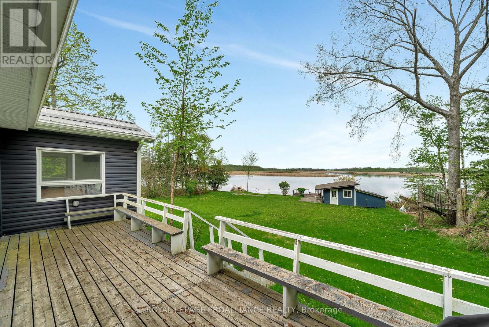 40 Cedar Lane, Quinte West, Ontario  K0K 2C0 - Photo 32 - X12154880