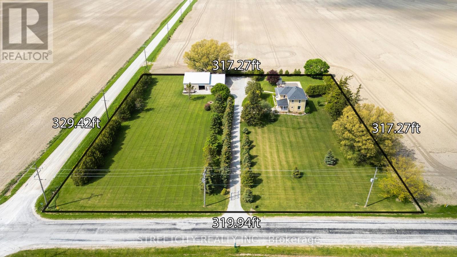 5458 Douglas Line, Plympton-Wyoming, Ontario  N0N 1J0 - Photo 4 - X12154876