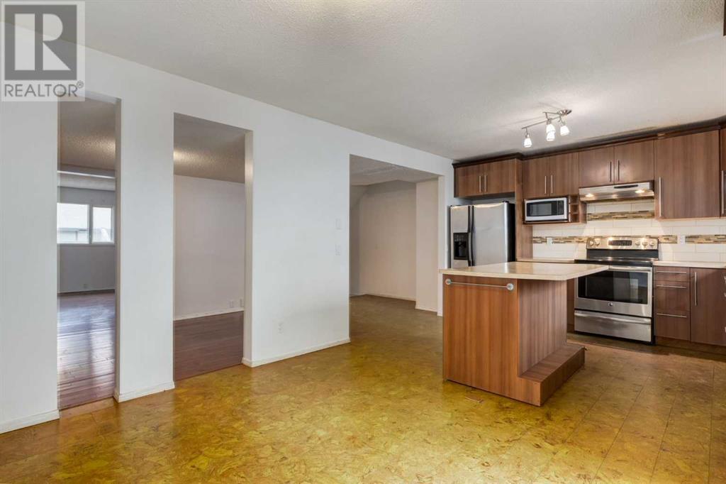 Property at 505, 4935 Dalton Drive NW image 5