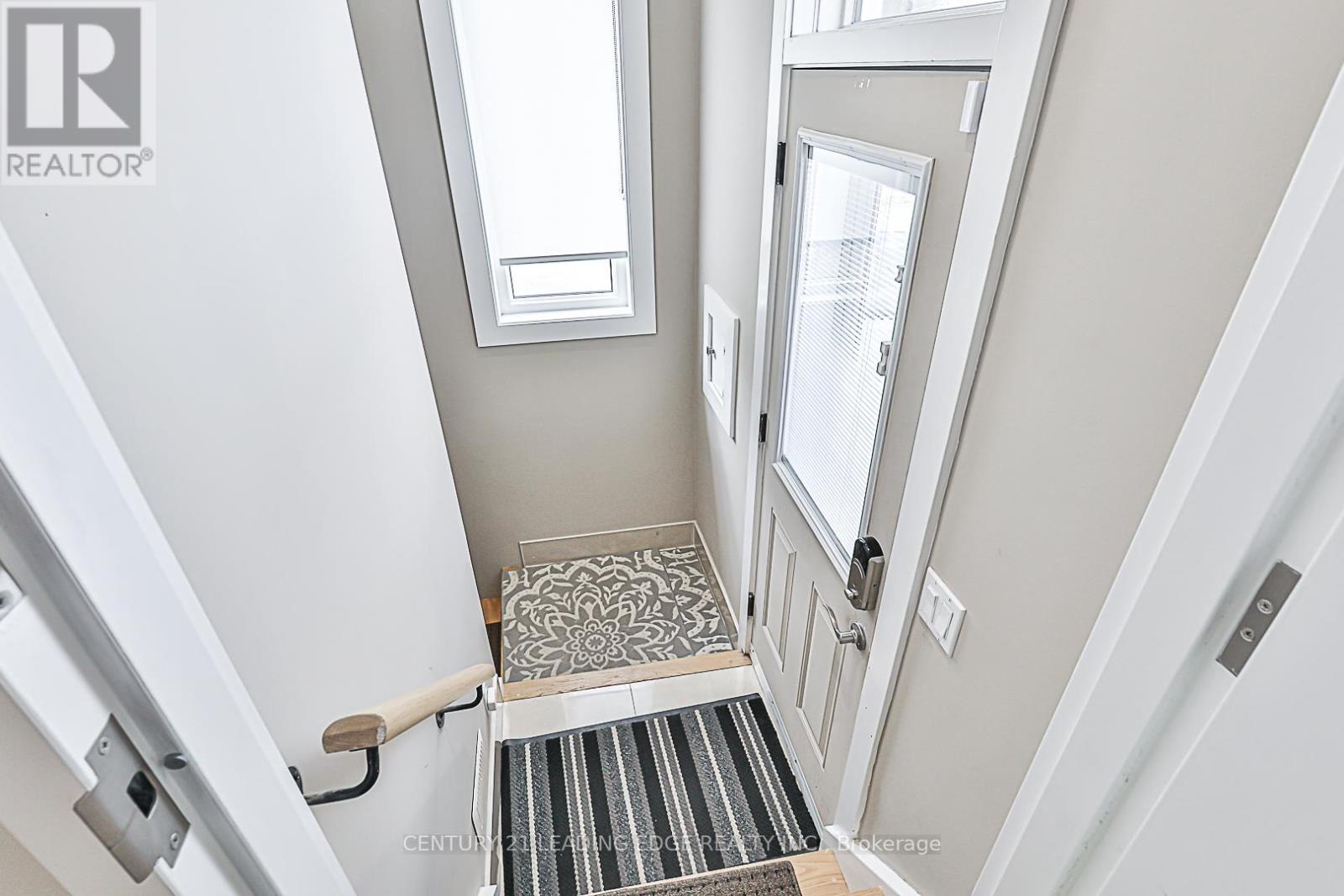 13 Richardson Drive, Aurora, Ontario  L4G 1Y9 - Photo 23 - N12154675