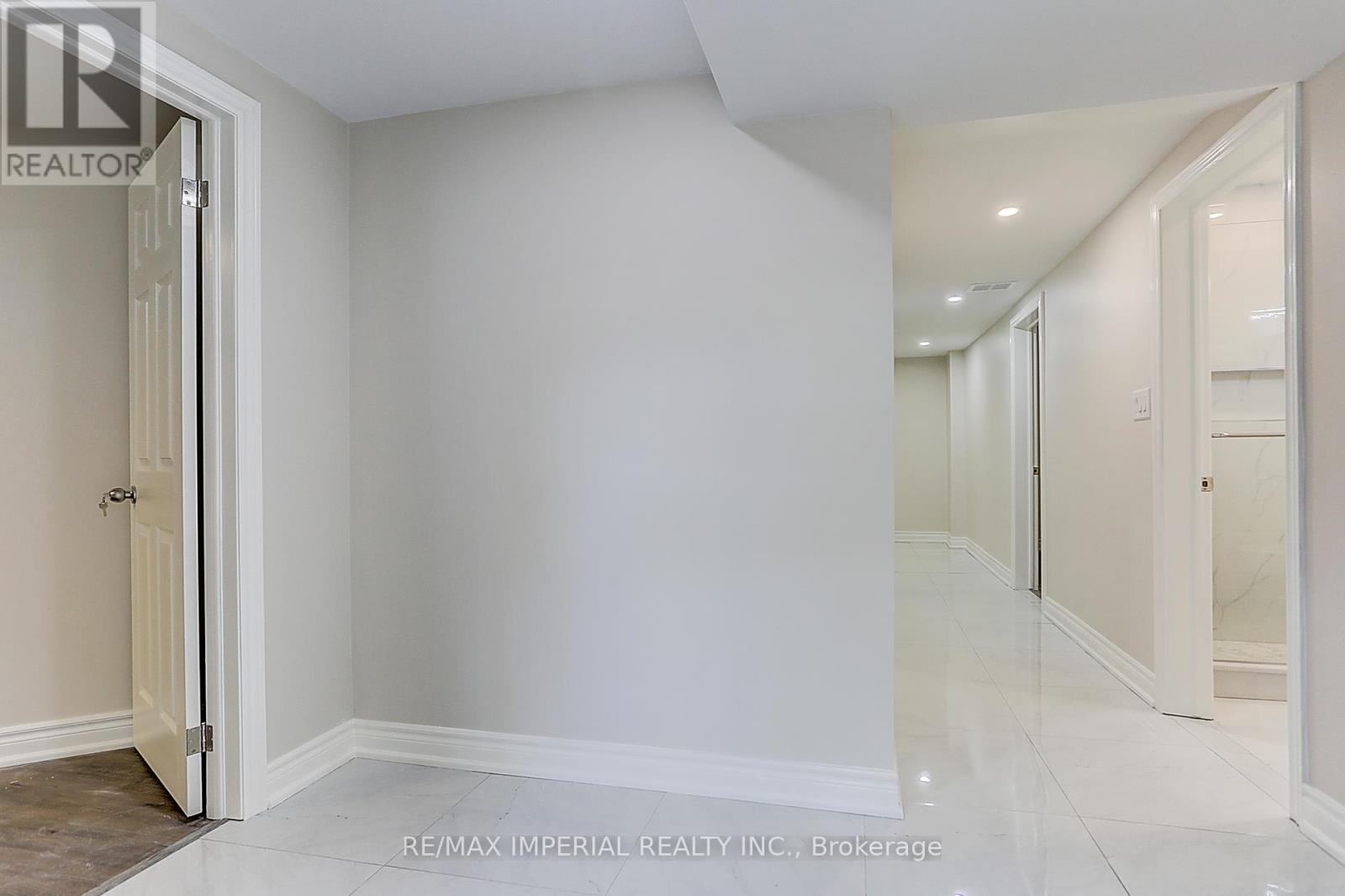 Basement - 88 Drumern Crescent S, Richmond Hill, Ontario  L4C 5H8 - Photo 8 - N12154699