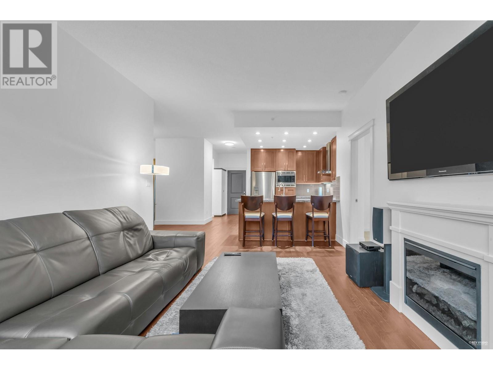 707 1415 Parkway Boulevard, Coquitlam, British Columbia  V3E 0C7 - Photo 4 - R3003703