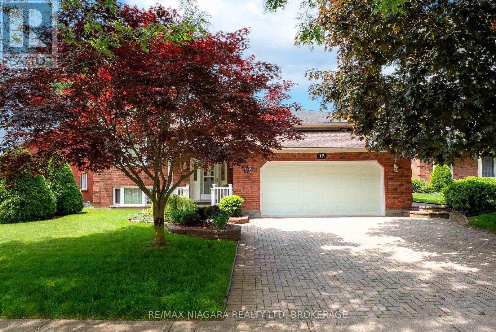 Property at 12 FERN GATE image 2