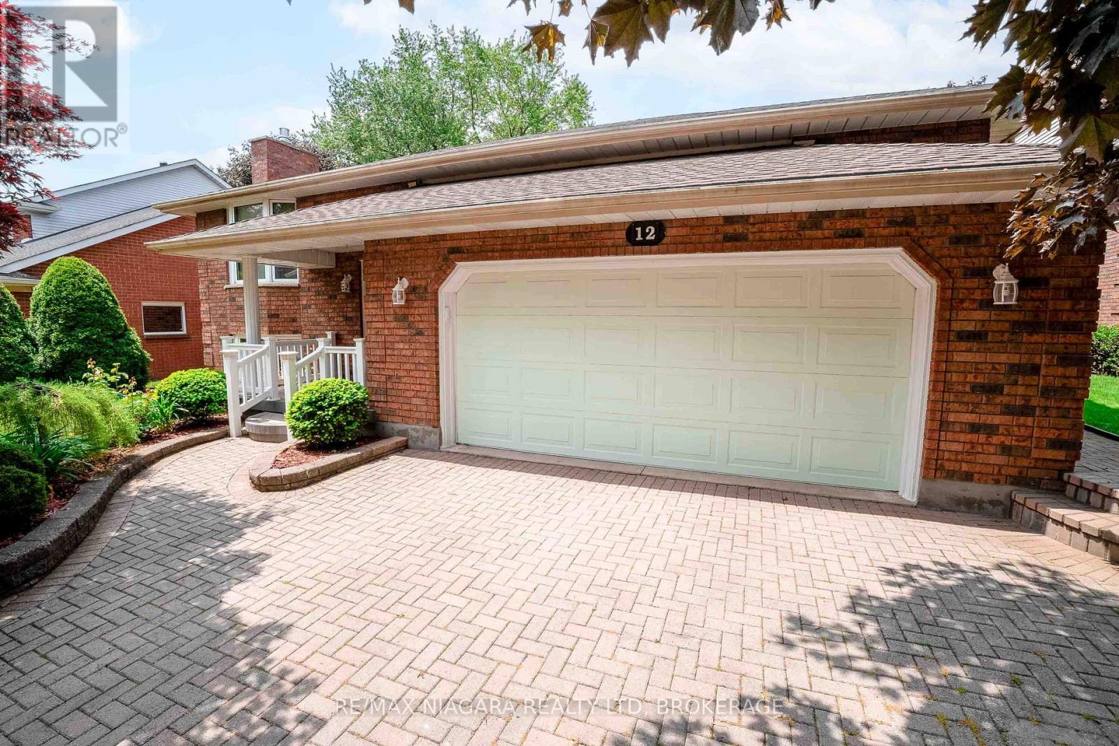 Property at 12 FERN GATE image 3