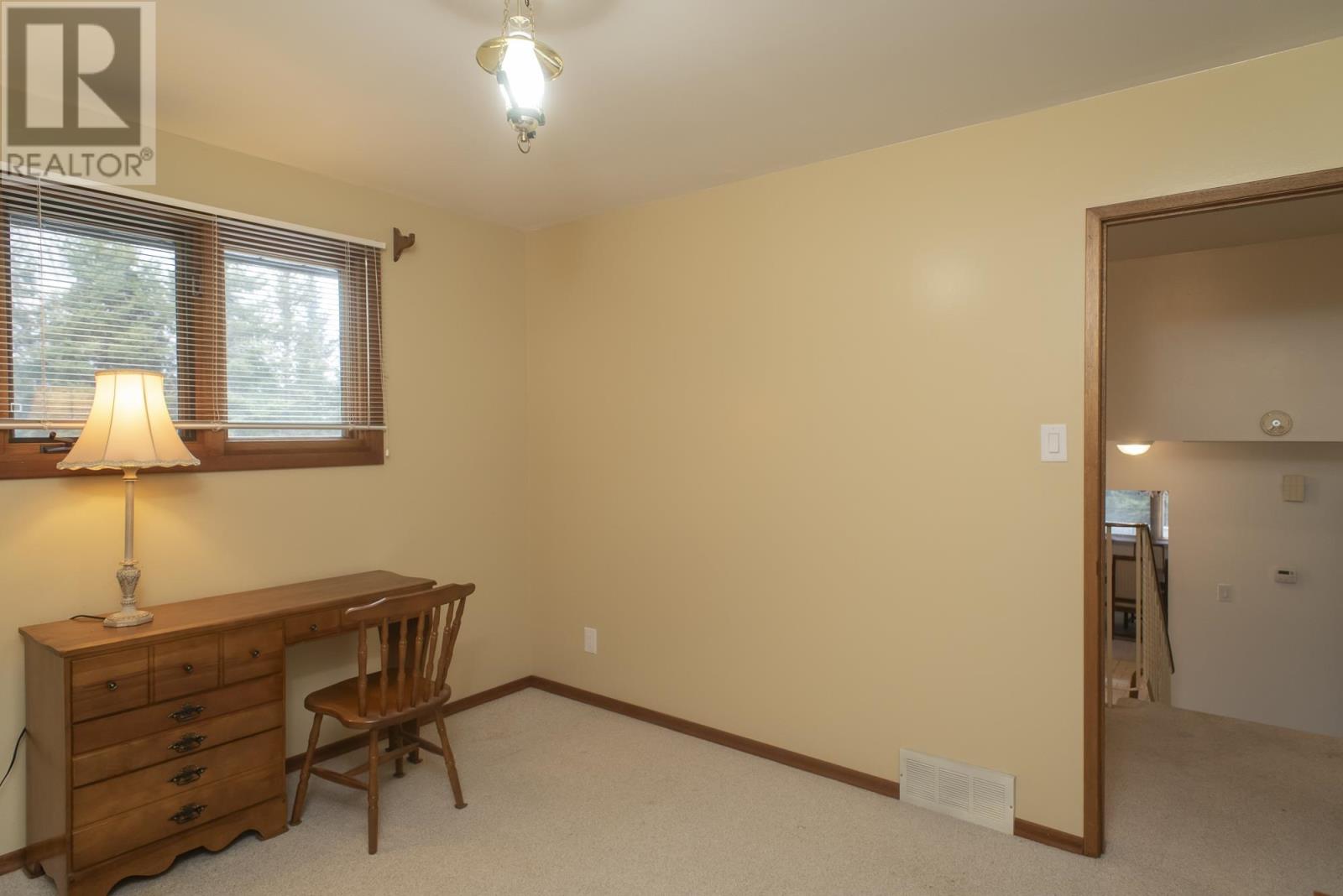 297 Fairbank Place, 297 Fairbank Place, Thunder Bay, Ontario  P7B 5M3 - Photo 21 - TB251160