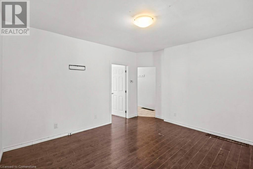 21 Mayflower Avenue, Hamilton, Ontario  L8L 2K5 - Photo 11 - 40729636
