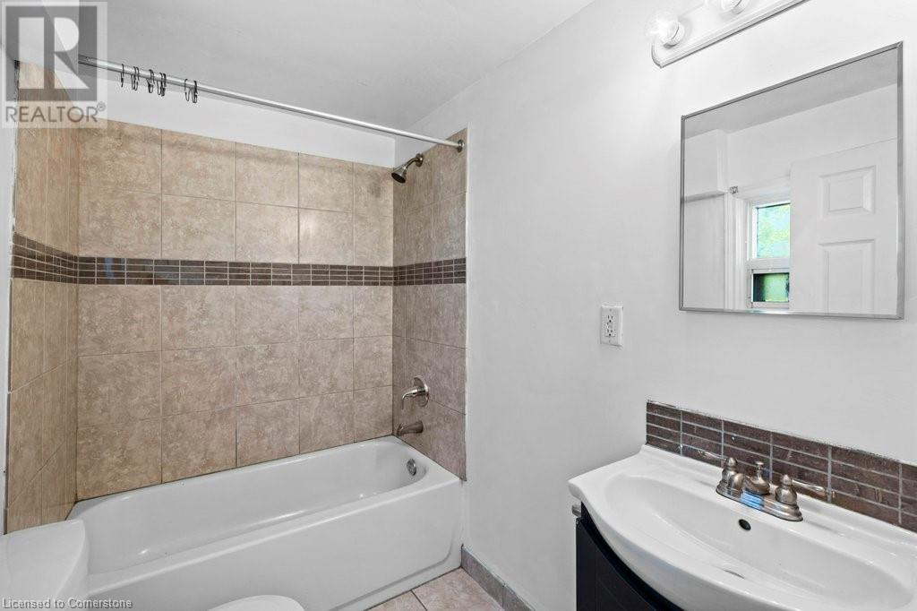 21 Mayflower Avenue, Hamilton, Ontario  L8L 2K5 - Photo 21 - 40729636