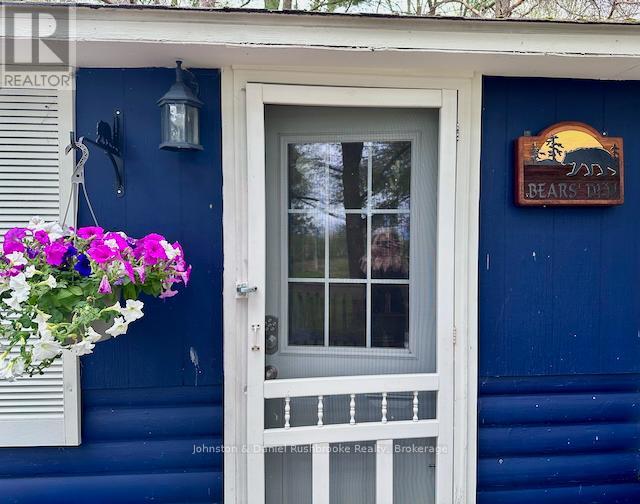 1039 Wonder Beach Road, Muskoka Lakes (Watt), Ontario  P0B 1M0 - Photo 2 - X12154861