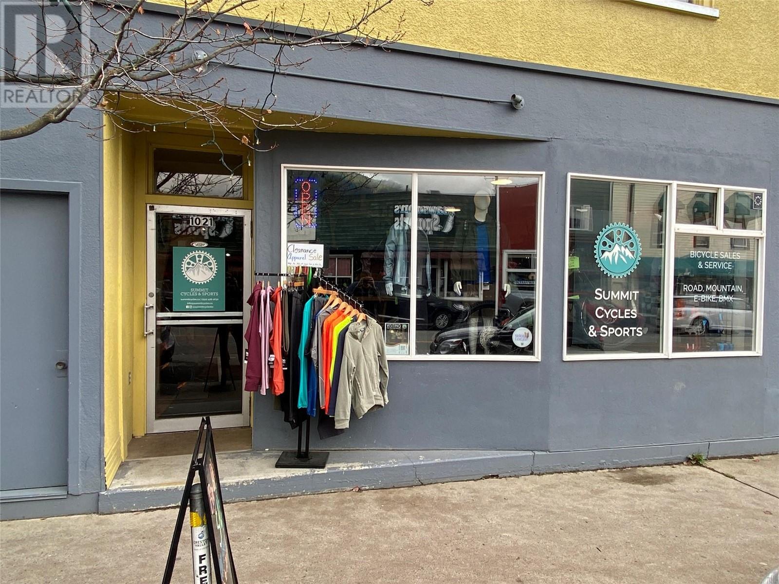 1021 Canyon Street, Creston, British Columbia V0B 1G0 - Photo 2 - 10348146