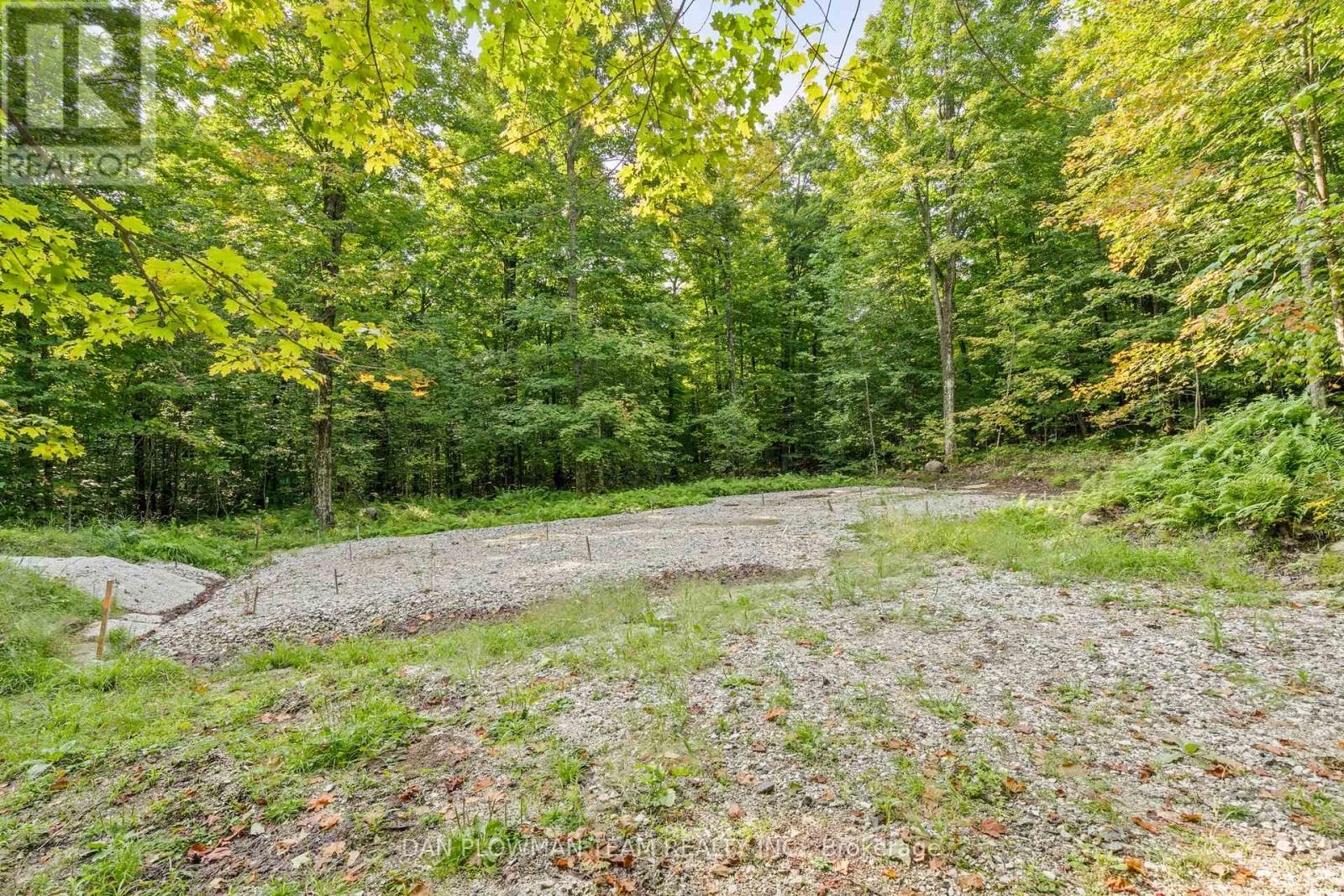 1409 Basshaunt Lake Road, Dysart Et Al (Guilford), Ontario  K0M 1M0 - Photo 12 - X12154674