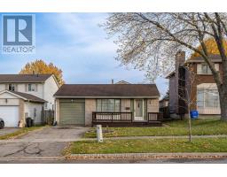 35 PARKLAND CRESCENT, Kitchener, Ontario