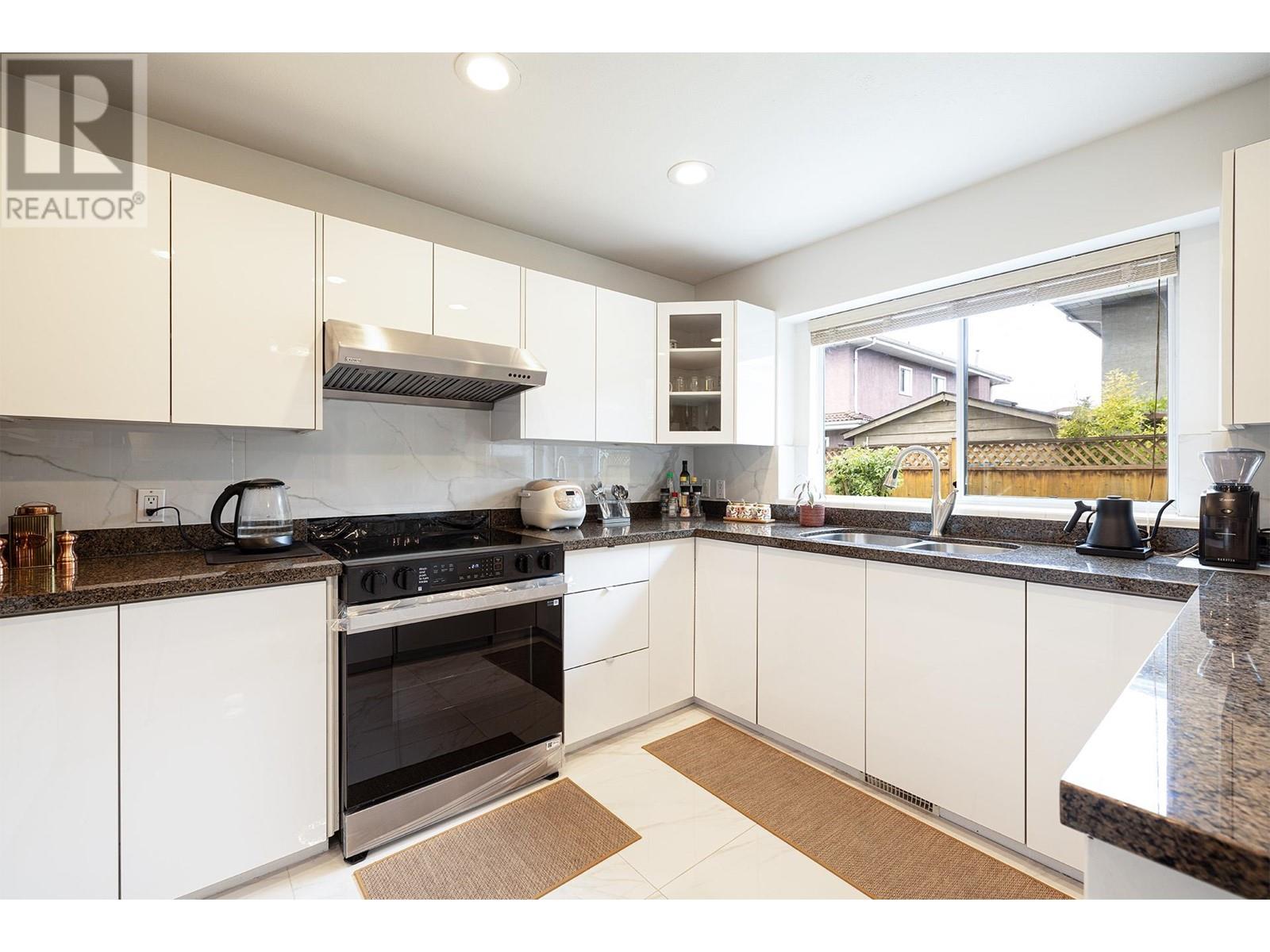10235 Hayne Court, Richmond, British Columbia  V6X 3V1 - Photo 9 - R3003721