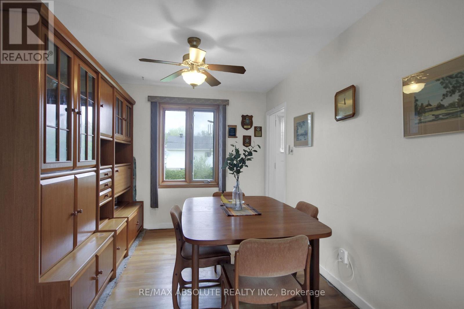 1929 Queensdale Avenue, Ottawa, Ontario  K1T 1J9 - Photo 10 - X12154780
