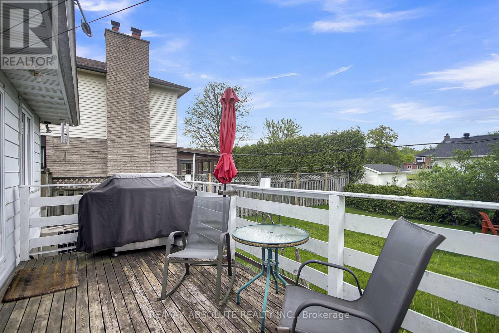 1929 Queensdale Avenue, Ottawa, Ontario  K1T 1J9 - Photo 37 - X12154780
