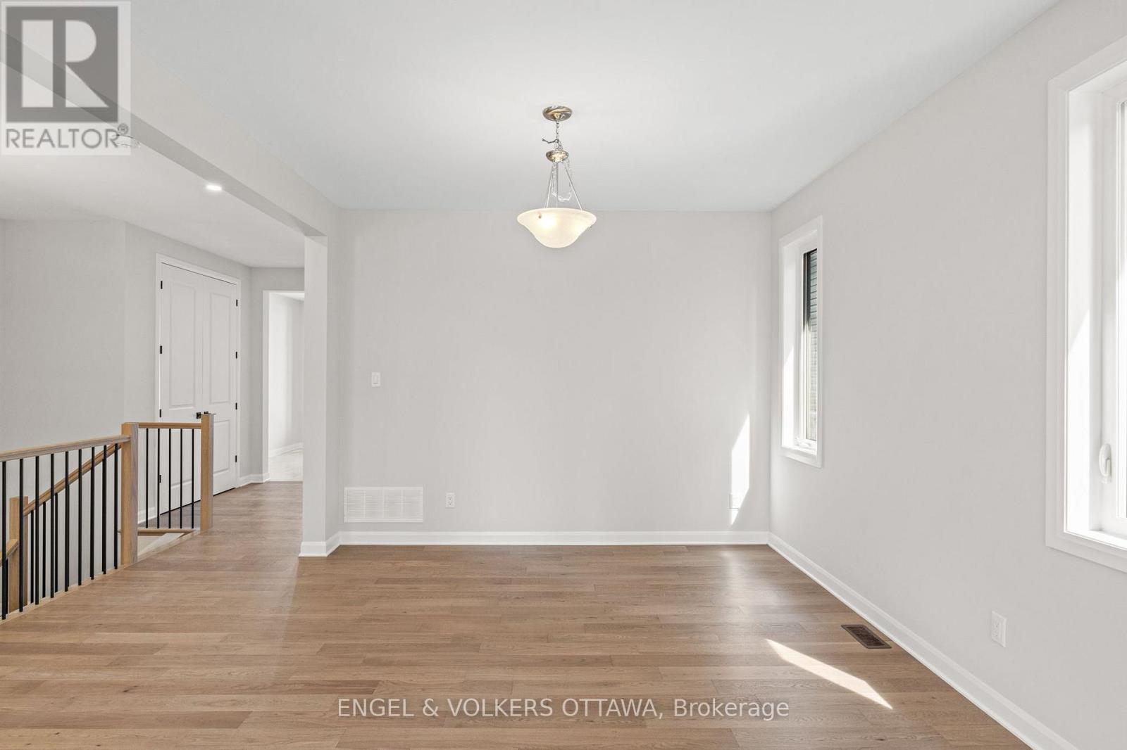 119 D'arleux Place, Ottawa, Ontario  K4M 0M7 - Photo 20 - X12154791