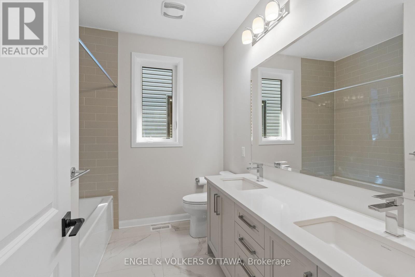 119 D'arleux Place, Ottawa, Ontario  K4M 0M7 - Photo 25 - X12154791