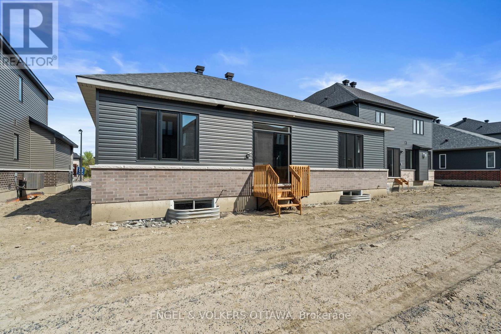 119 D'arleux Place, Ottawa, Ontario  K4M 0M7 - Photo 30 - X12154791