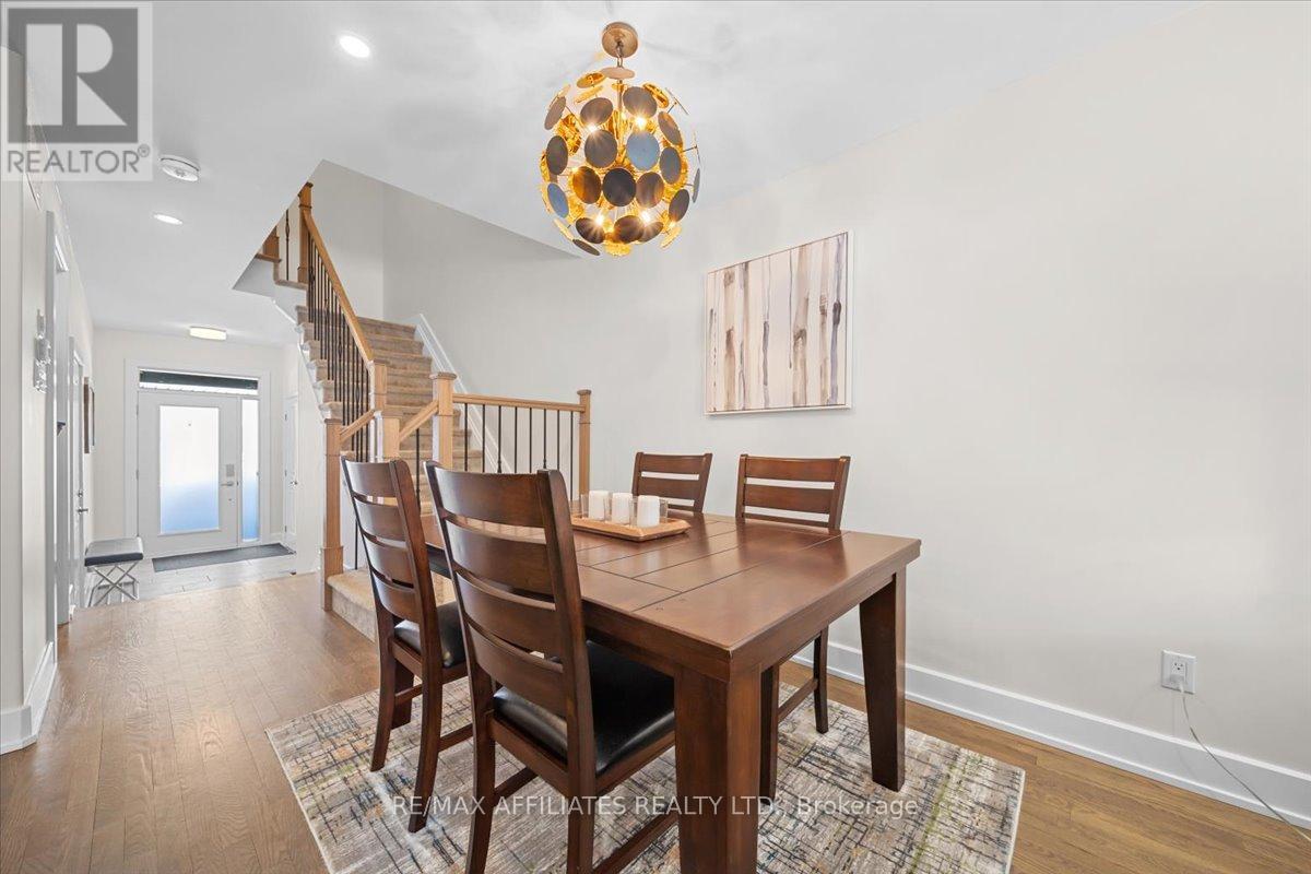 218 Purchase Crescent, Ottawa, Ontario  K2S 2L8 - Photo 11 - X12154821