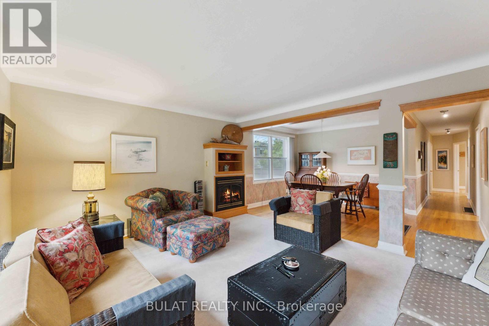 Property at 294 CLARE STREET image 3