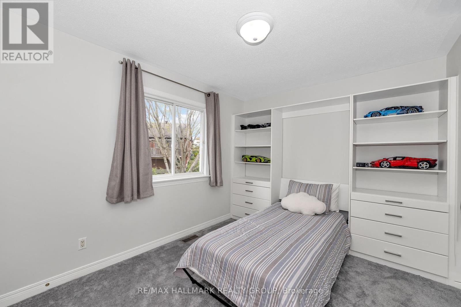 61 Kimberwick Crescent, Ottawa, Ontario  K1V 0W6 - Photo 35 - X12154894